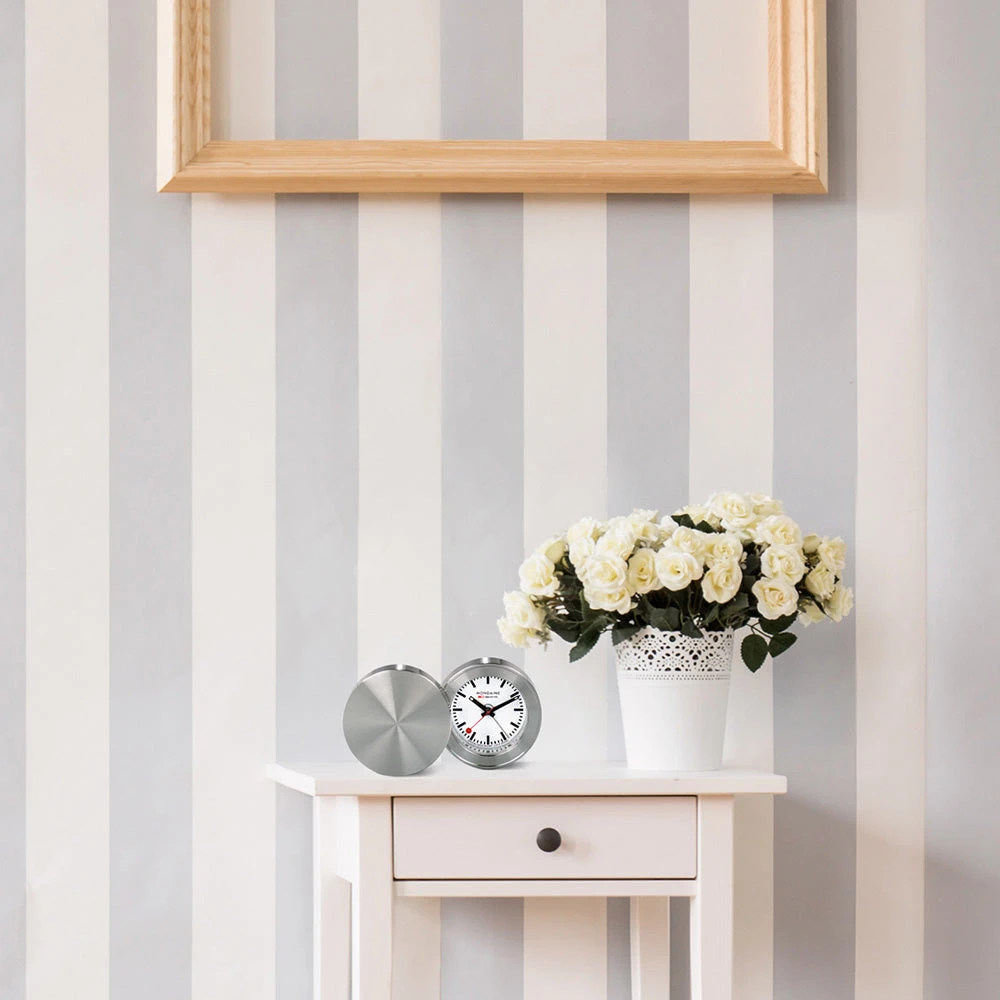 Mondaine MSM64410 Travel Alarm Clock 4 Mondaine MSM64410 Travel Alarm Clock - Image 4